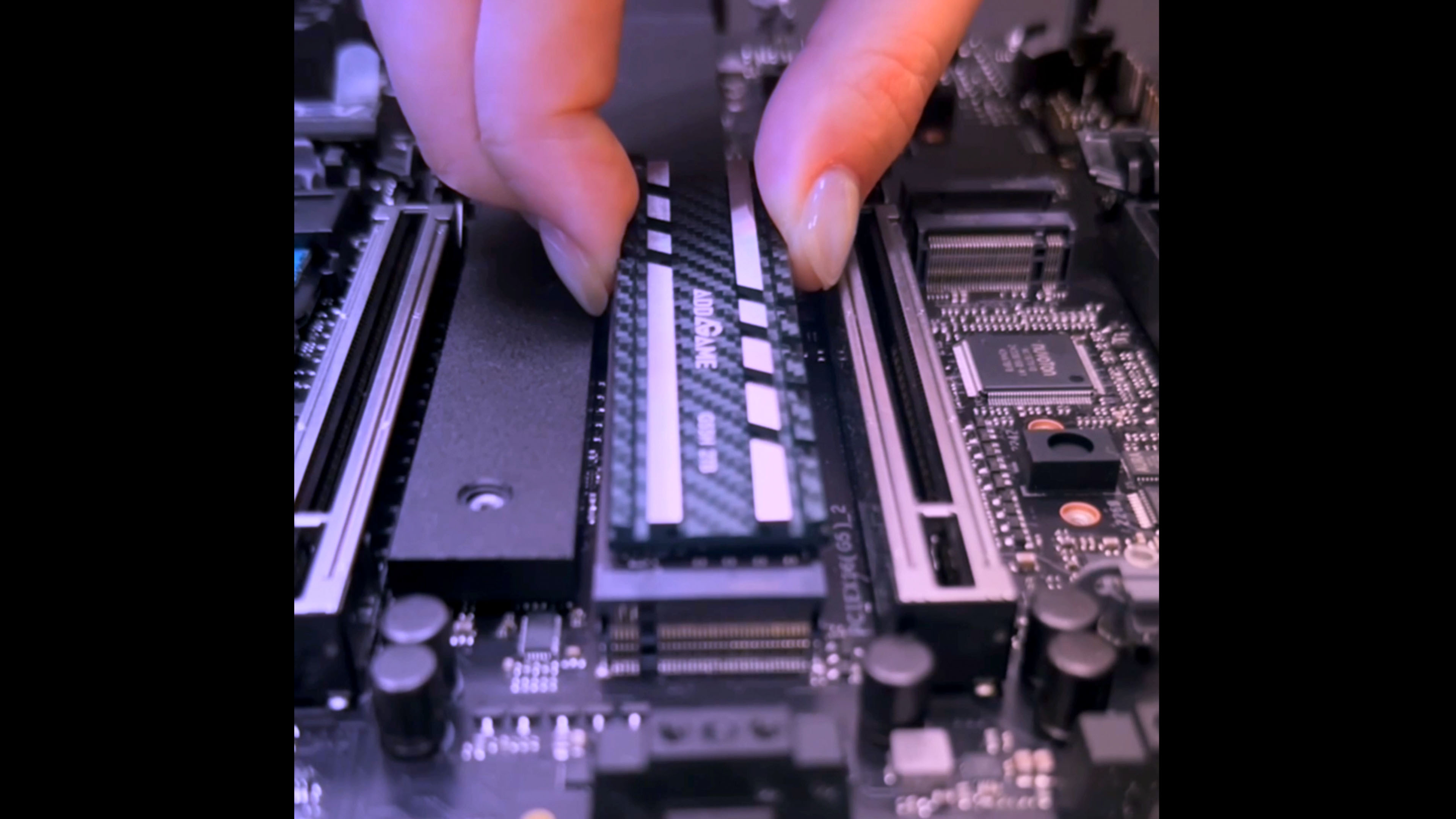 Amazon.com: Addlink G55H 1TB PCIe 5.0 Gen5 NVMe M.2 SSD with